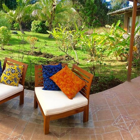 Hare Pakoba Guest House Hanga Roa Exterior photo